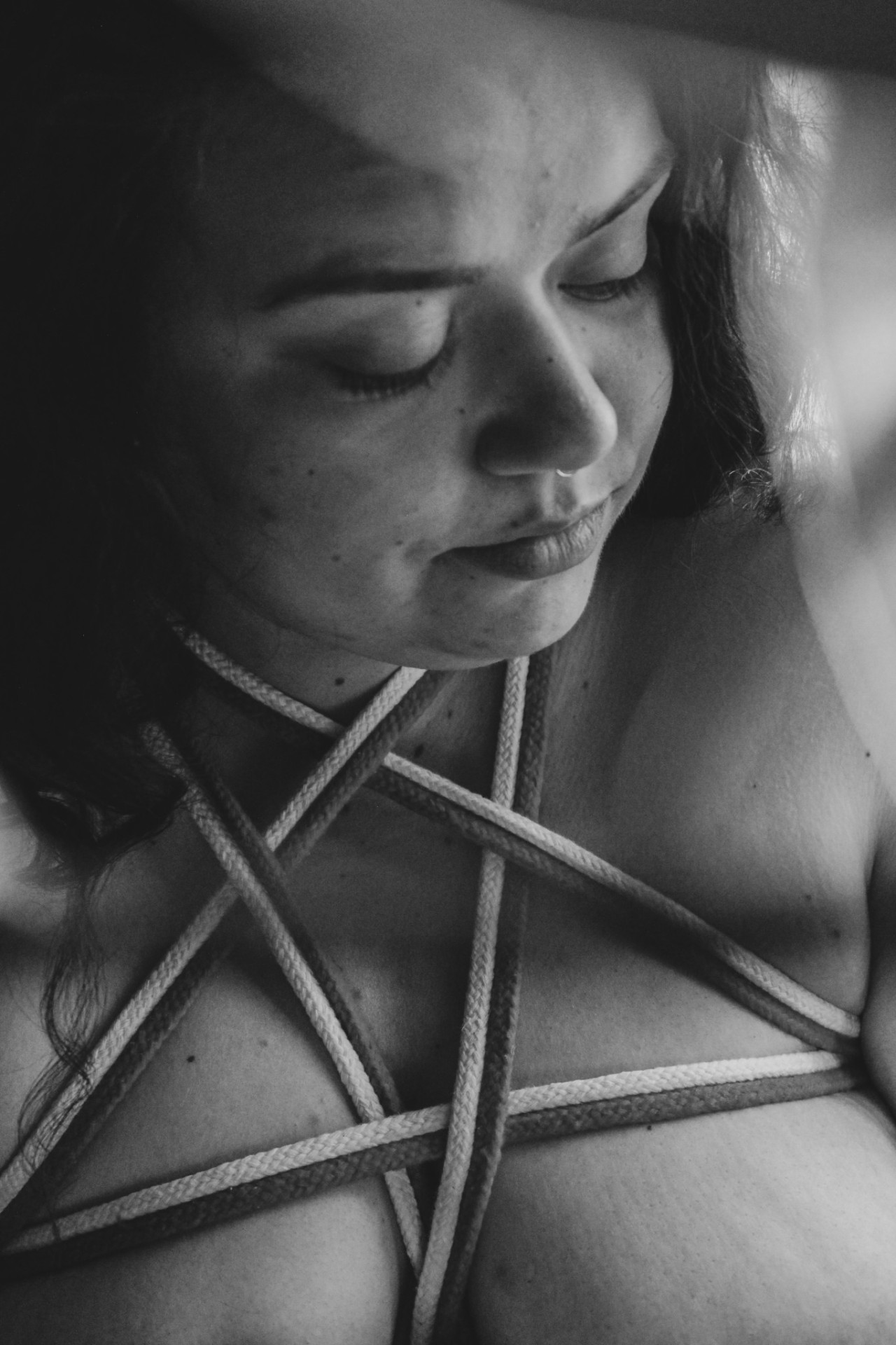 sweet-kittenx:I&rsquo;ll be a good girl for you. 🧡