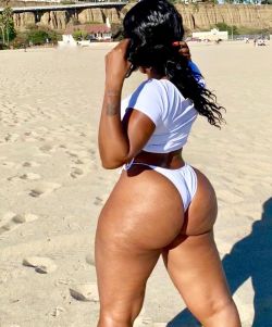 thickgrlluvr-deactivated2019073: