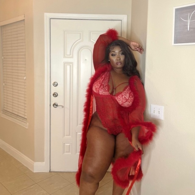 coolsuperfreaklove:bluetheory2:THIS'WEEK&rsquo;S'BBW LINGERIE'WINNER