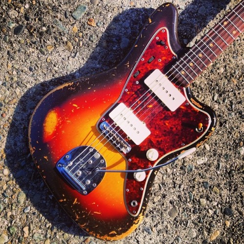 mmguitarbar - mmguitarbar - World’s greatest Jazzmaster right...