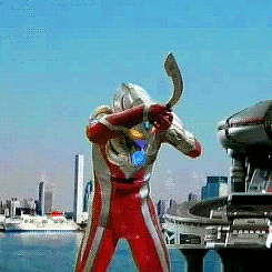 ぽえーん