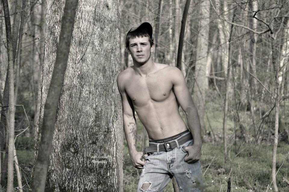 tgrade5:  northstarfrat:  Damn he is one sexy young country boy!  This is Jake Hauser,