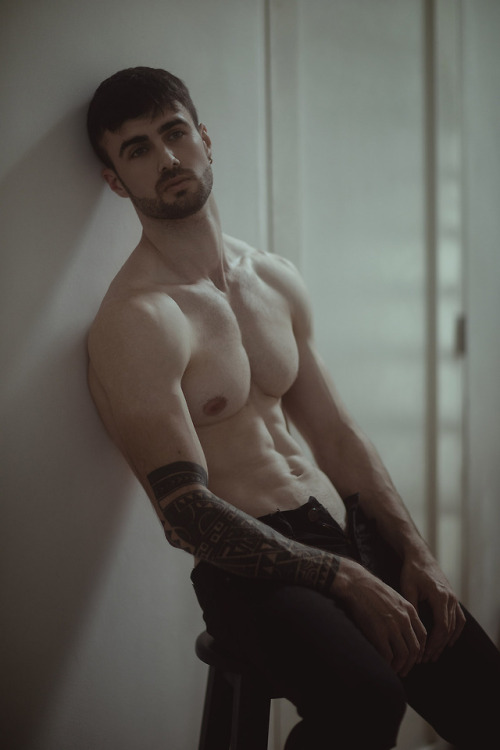 siroyagihkd: Rostislav Skulbeda by Ángel Ruiz