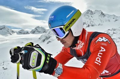 Instagram Repost
davosa_watches  🙌🏼💯 Cheers to your successes and your new plans!⁠ We are excited what your future holds, @alexzingerle. ⁠⁠Alex wears our DAVOSA Ternos Ceramic in blue. ❄️⛷⁠Link in Bio!⁠⁠⌚️ DAVOSA TERNOS CERAMIC, ⁠Ref. 161.555.40 [ #davosa #monsoonalgear #divewatch #watch #toolwatch ]