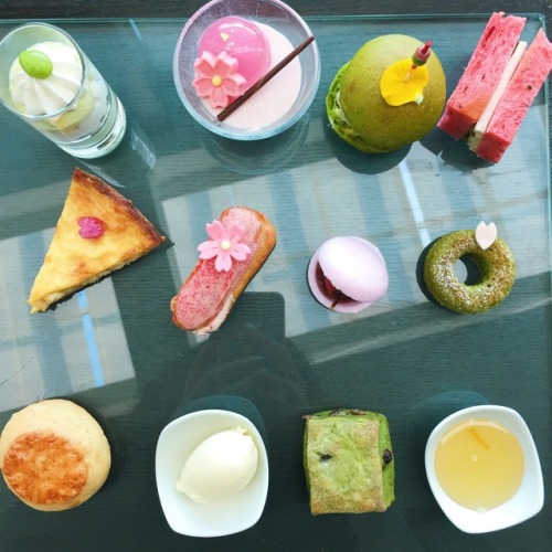 tokyogems: afternoon tea at the conrad tokyo. アフタヌーンティー。