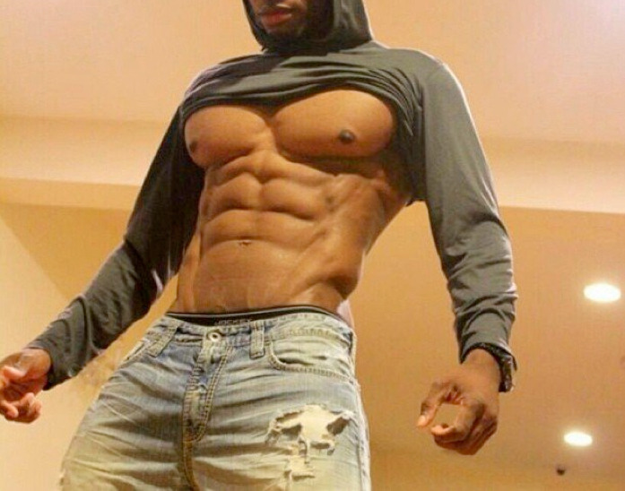autoswagg:  talldaddy:  raiydiocity:  youtastemyaura:  NO FLAWS ALLOWED.  My my my