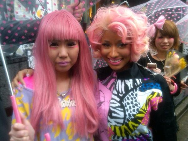 himedere-senpaii:fuckyeahitspcola:  privatebarb:Harajuku Barbie  Bby  these photos