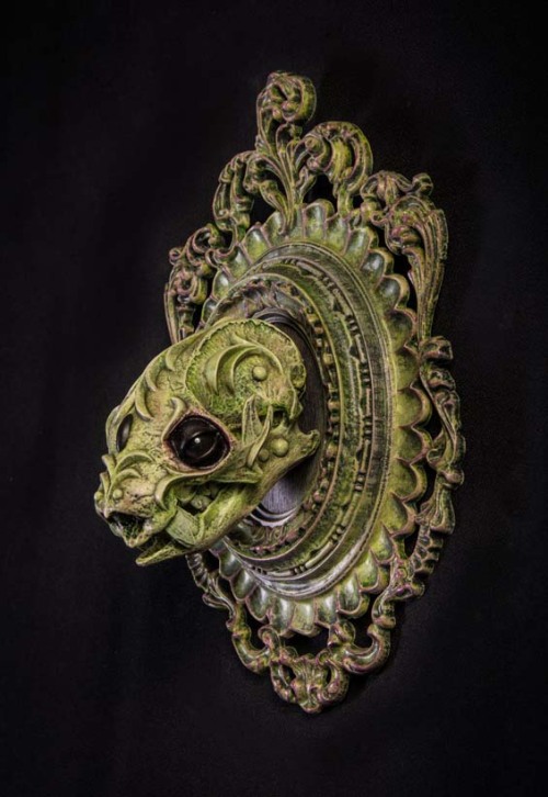 socialpsychopathblr:Chris Haas sculpts and embellishes animal skulls into mystical creatures.