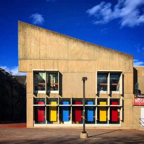 sosbrutalism:Same campus that we showed yesterday, but another building. For some reason we perceive