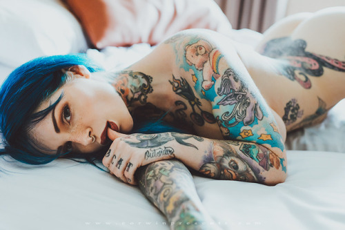 corwinprescott:  “Ask the Dust”Barcelona, Spain 2018Corwin Prescott - Riae - Full series on Patreon  