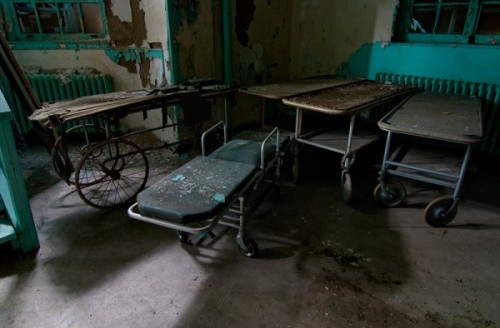 Abandoned for 25 years, this Psychiatric Hospital was built in 1871, one of the largest of its kind. It opened in five years later as the State Lunatic Asylum, and quickly became overcrowded with patients - a trend that would continue as late as the 1970s