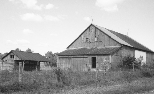 Wooden Barn, near Ranson, West Virginia, 1974.