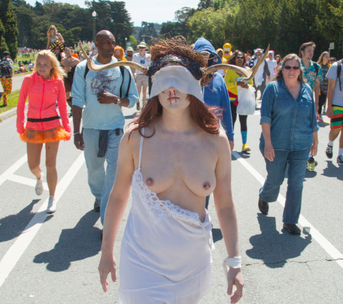 Walking topless at Bay to Breakers in 2014.