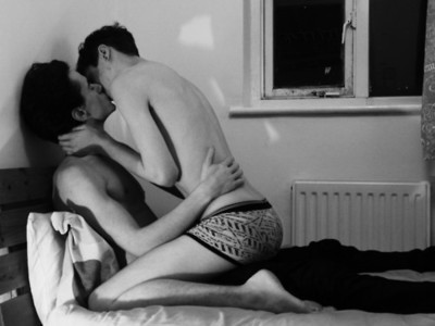 twoboysarebetter:  more cute gay couples at:http://twoboysarebetter.tumblr.com