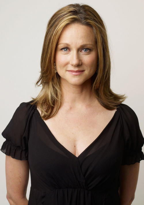 Porn Pics Maszületettbárány: Laura Linney (1964)