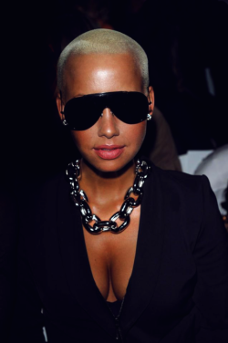 AMBER ROSE