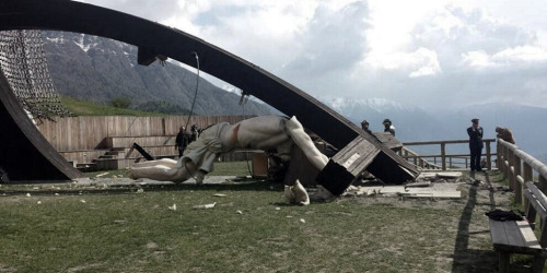 speciesbarocus: Giant crucifix constructed to honor Pope John Paul II collapses near the village of 