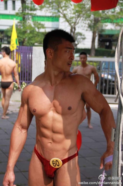 asianmuscleclub:  asian muscle man