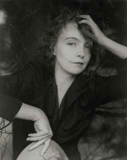 Lilian Gishedward Steichen (1879-1973)Gelatin Silver Print1934