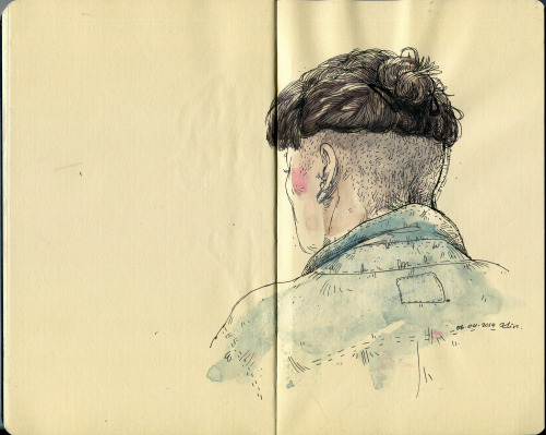 fuckyeahmoleskines:  My roommates undercut 