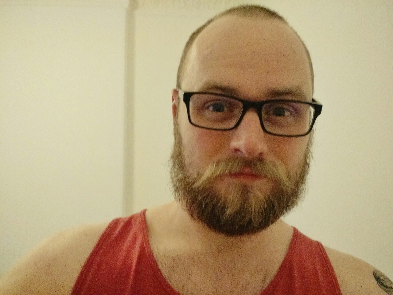 legoshoes:  New glasses. The library is open.