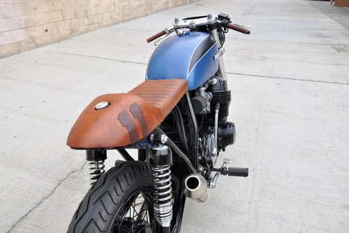 motogals:  mmm. tasty #11 from Seaweed & Gravel ‘72 CB750