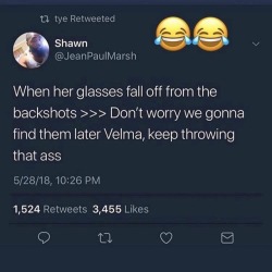 jervae:  dynastylnoire: kingsupremepat:   808heartbreaks88:   honeybunnyyy:   softestpear: This made me howl for a whole minute  Get this away from me 😂   Don’t break my glasses 😂   😂😂😂   Waaaaaaait  I hate how I laughed at this. I can’t