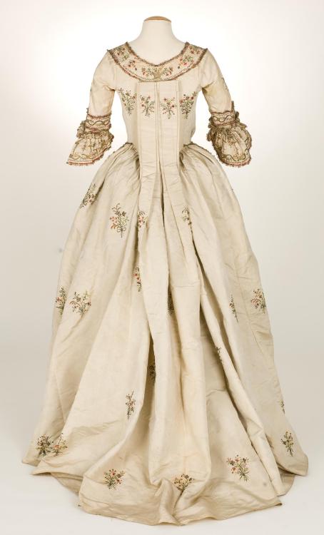Robe à la Piémontaise ensemble, 1770-1790