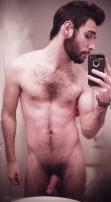 sextinguys:  the-iant:  Selfie :)  Anthony Hudson just loves his exposure and will continue to show off for all to enjoy! Thanks sexy! 