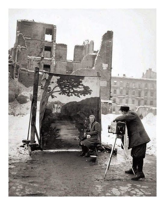 scaryfast:  lindarac:  Photography by Michael Nash, 1946, in Warsaw, Poland.  I love