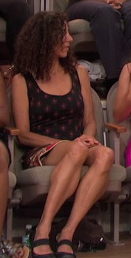 More screens, only on her calves muscle legs : http://www.her-calves-muscle-legs.com/2019/06/something-big-popped-out-today-from.html