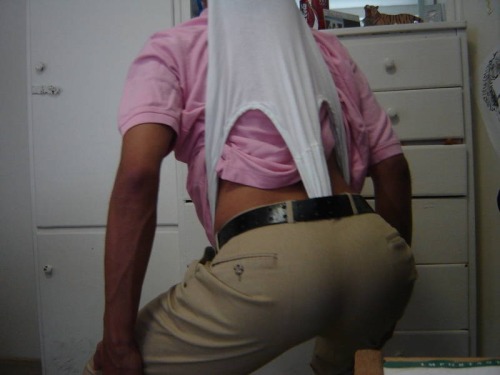 awesomewedgies:Part 1 of my self wedgie pics from back in 2006! I was imitating some other wedgies I