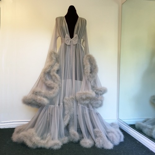 tropicale-moderne:  Boudoir by D'Lish dressing gown 