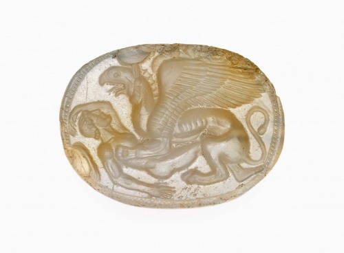 electronicgallery:Ancient carved gems1. Aquamarine oval gem with Kassandra kneeling at the Palladion