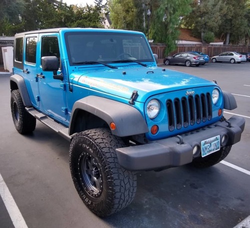 Jeep Wrangler Islander with Toyo Open Country Xtreme tires and Fuel Wheels #jeep #wrangler #islander