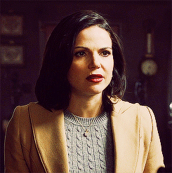 cerseis-lannister:  Once Upon a Time meme - nine moments - [2/9]  