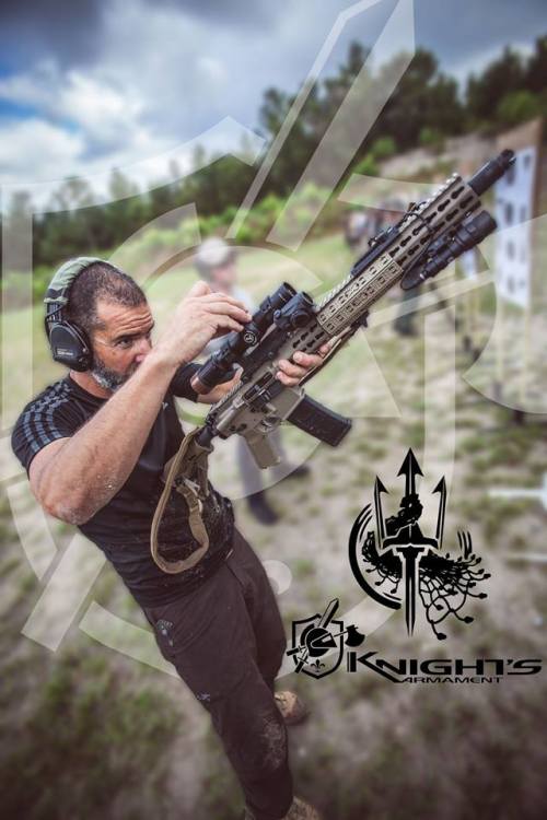 leooonard0:  Knight’s Armament Company with Chris Costa 