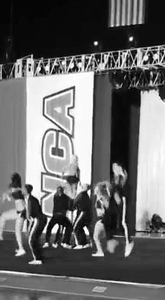wcss:  cheetah-bows-and-nike-pros:  carly manning’s kick full kick full  Dude really I posted it MONDAY and you already reuploaded it 