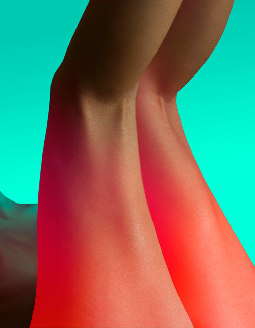 romantisme-pornographique:    Slava Thisset, Black light.   