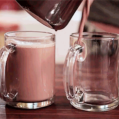 lustingfood:  Salted Caramel Hot Chocolate (with Vodka) (x)  Ok!