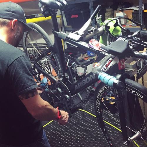 macbethkw:  Sunday night hanging out in the garage while @mrcrampy gives my baby some pre-race love 