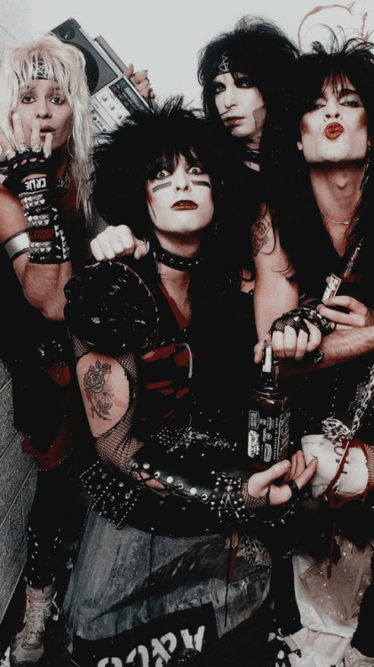 rockerjustcreations:motley crue locks / like or reblog if you saved /  MATERIAL CREDITS: @TOMHODGE  