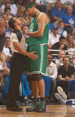 Rasheed Wallace: Awww, Are you sure now?? Ref: (French voice) Letssssss Dance babyyyyyy lmao 
