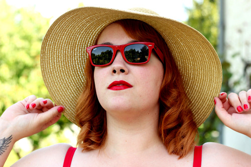plussizeootd:  big-or-not-to-big:  French Curves : Beach Party New outfit on my blog :)