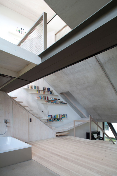 nnmprv:  Townhouse B14 by XTH-Berlin. 