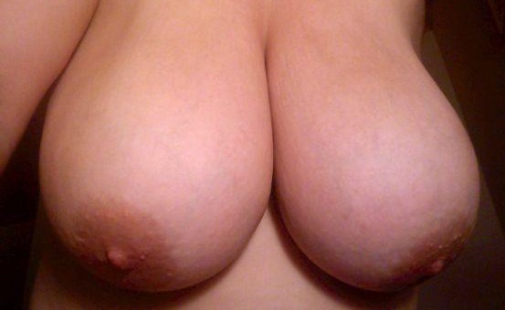 45lover:  45lover  Submit your tits