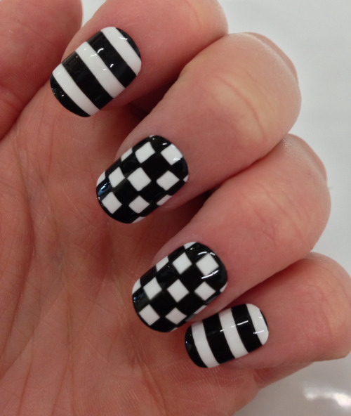 theillustratednail:  Black & White. Checks & Stripes. 