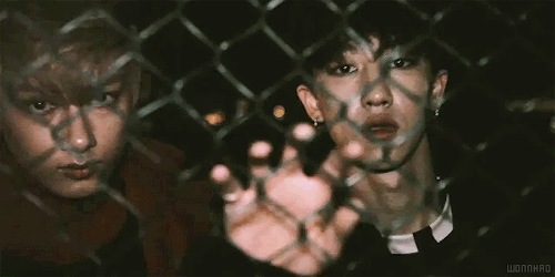 soft-jihoonie:wonnhao:DID WE ASK FOR THIS DID WE REALLY @sunkissedhao