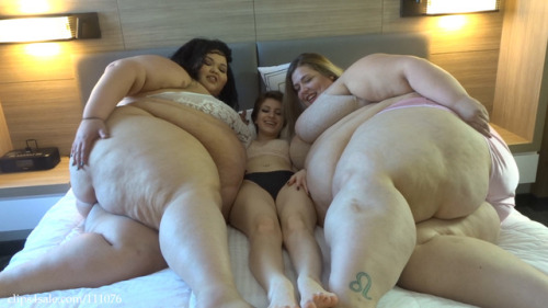 bricout13: ssbbwbrianna-blog: Brianna & Jae: Bed Size Compare with Petra Love Watch Jae and Br