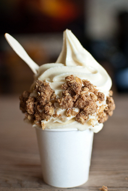 foodluxury:  Love Food? This blog is for you. 